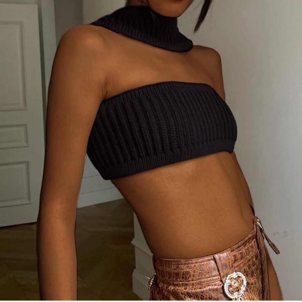 Amazon Black Bandeau Top
